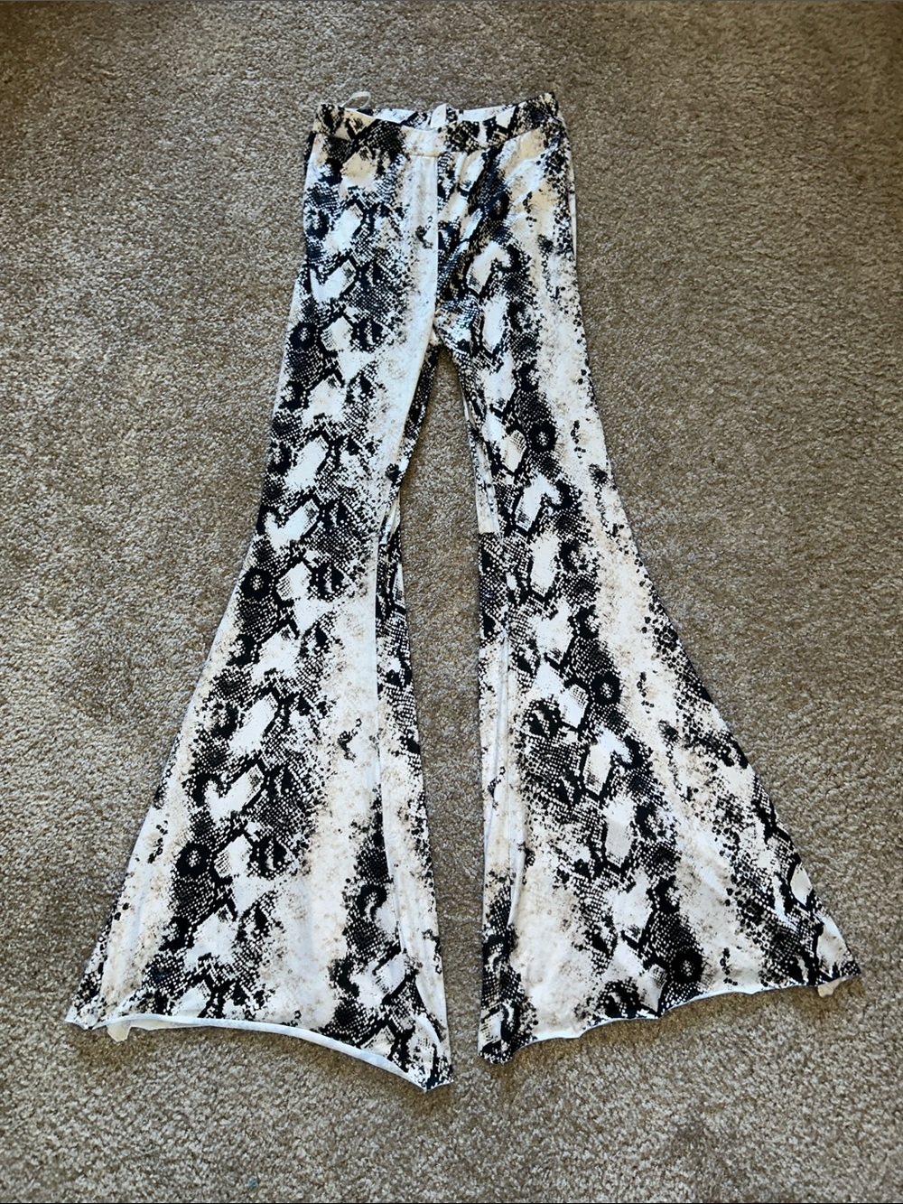 Women’s Black & White Snake Print Flare Pants